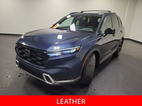 Used 2023 Honda CR-V Sport Touring image 4