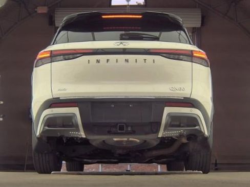 Used 2023 INFINITI QX60 Autograph image 4