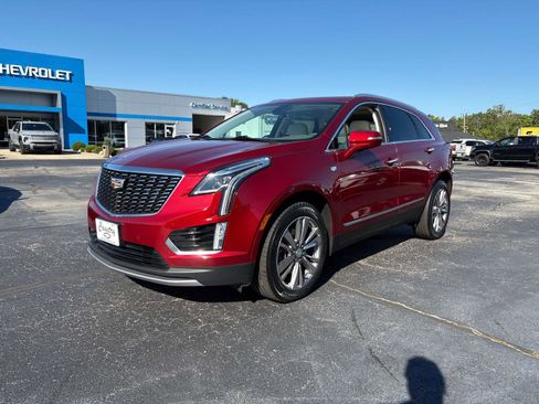 Used 2022 Cadillac XT5 Premium Luxury image 1