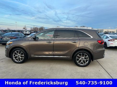 Used 2019 Kia Sorento SX image 3