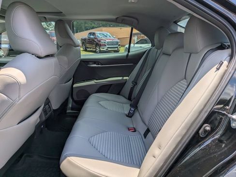 Used 2024 Toyota Camry SE w/ Audio Upgrade Package FWD image 13