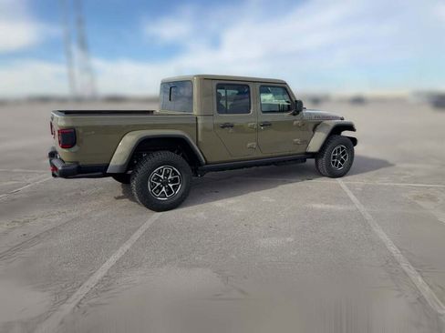 New 2026 Jeep Gladiator Rubicon image 13