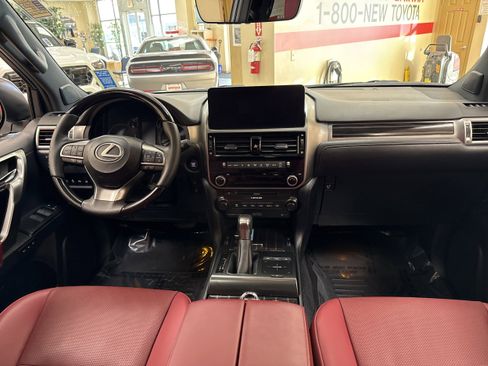 Used 2023 Lexus GX 460 Premium image 22