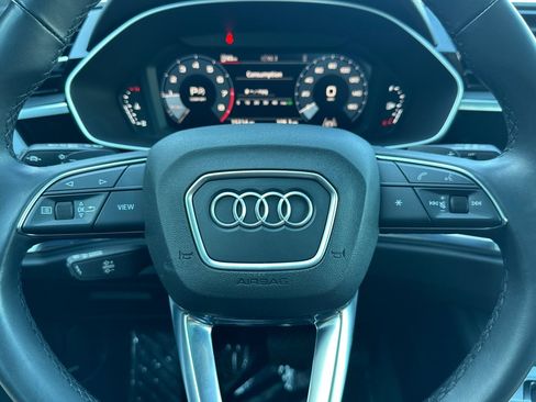 Used 2023 Audi Q3 2.0T Premium w/ Convenience Package image 21