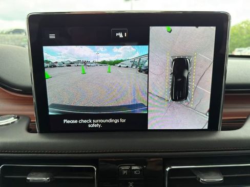 Used 2023 Lincoln Aviator Grand Touring AWD/4WD image 27