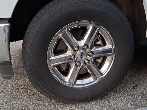 Used 2024 Ford F150 XLT w/ Mobile Office Package image 4