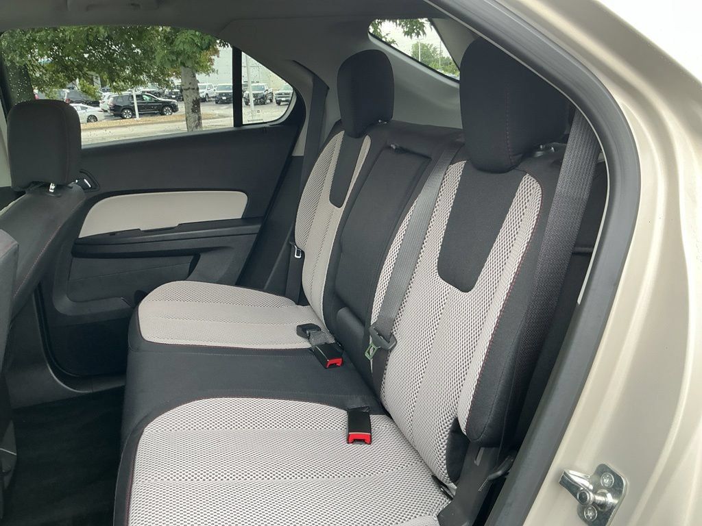 Used 2012 Chevrolet Equinox LT w/ Driver Convenience Package AWD/4WD image 30