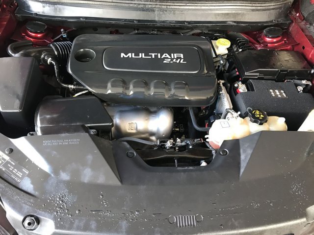 Used 2019 Jeep Cherokee Latitude w/ Popular Appearance Group FWD image 22