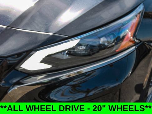 Used 2025 Nissan Altima 2.5 SV AWD/4WD image 8
