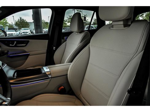 New 2026 Mercedes-Benz GLC 300 4MATIC image 7
