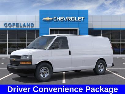 New 2026 Chevrolet Express 3500 w/ Driver Convenience Package