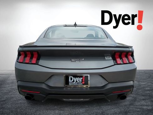 Used 2025 Ford Mustang GT image 5