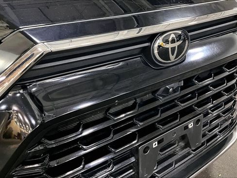 Used 2024 Toyota Grand Highlander Platinum image 29