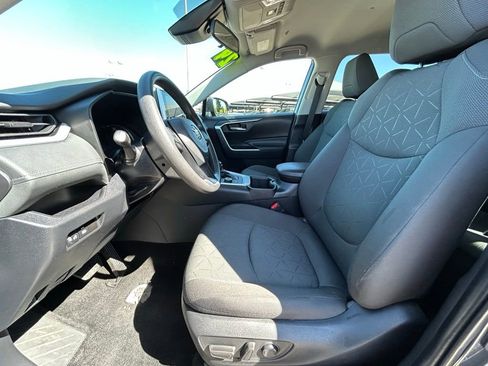 Used 2024 Toyota RAV4 XLE image 16