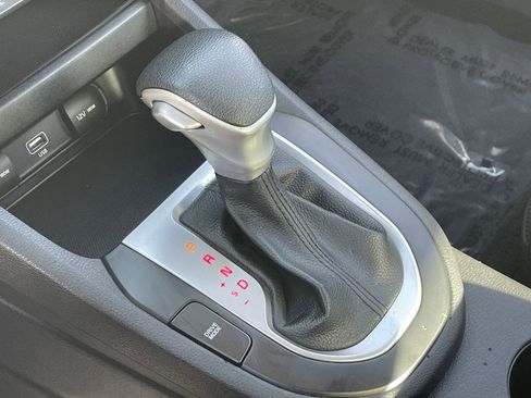 Used 2023 Kia Forte LXS image 28