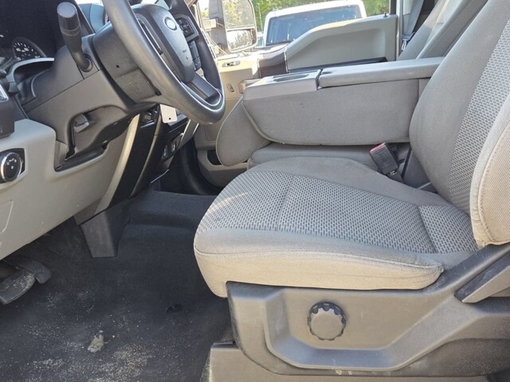 Used 2021 Ford F350 XLT AWD/4WD image 8