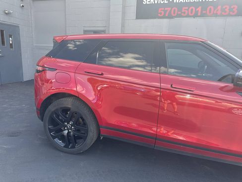 Used 2020 Land Rover Range Rover Evoque SE AWD/4WD image 11