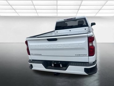 Used 2023 Chevrolet Silverado 1500 Custom image 7