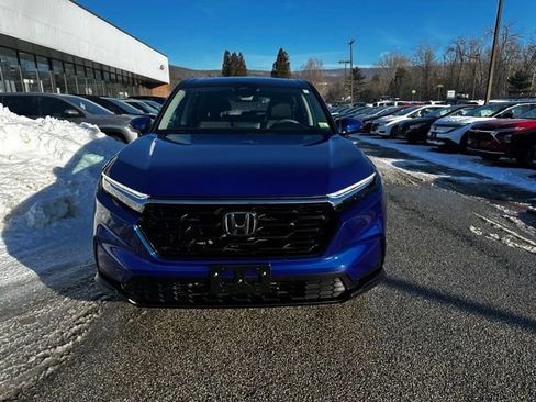 Used 2025 Honda CR-V EX image 2