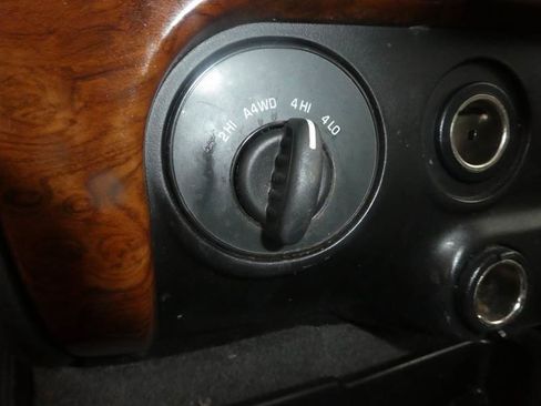 Used 2003 Isuzu Ascender S image 11