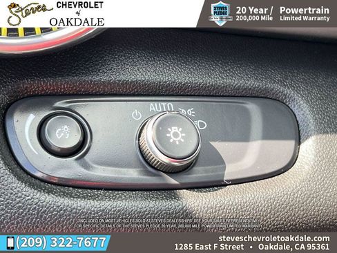 Certified 2024 Chevrolet Trax LT w/ Sunroof Package image 21