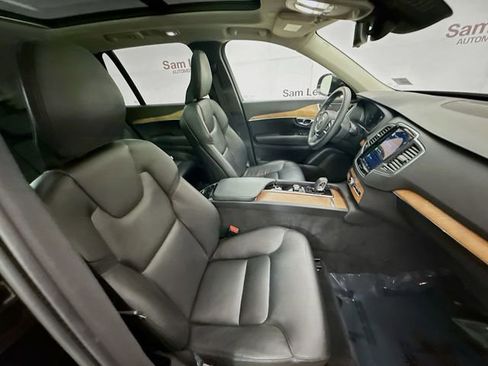 Used 2023 Volvo XC90 B6 Core w/ Climate Package image 30