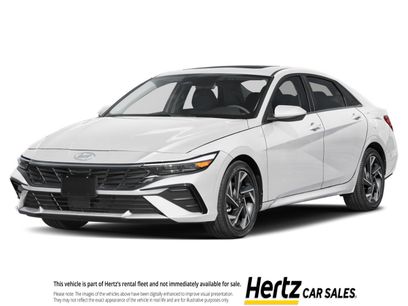 Used 2025 Hyundai Elantra SEL