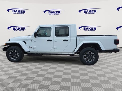 New 2026 Jeep Gladiator Sport AWD/4WD image 6