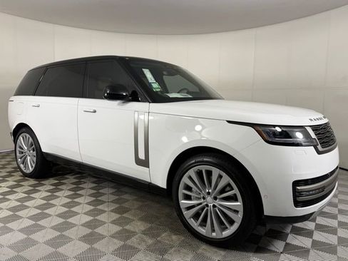 New 2025 Land Rover Range Rover Long Wheelbase SE image 7