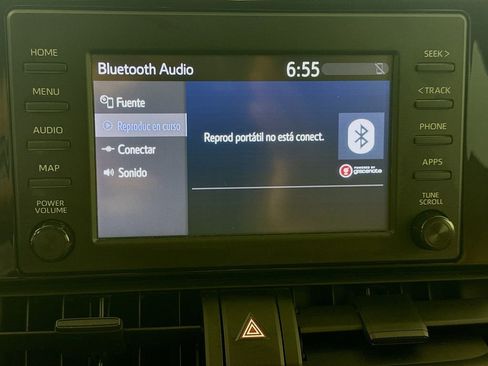 Used 2019 Toyota RAV4 LE w/ All Weather Liner Package AWD/4WD image 15