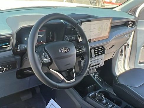 New 2025 Ford Maverick Lobo image 15