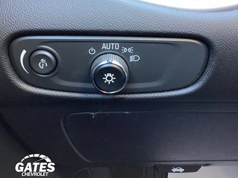 Used 2024 Chevrolet Malibu LT FWD image 20