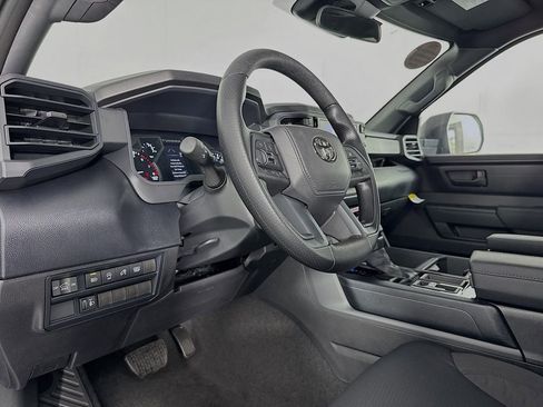 New 2026 Toyota Tundra SR image 11