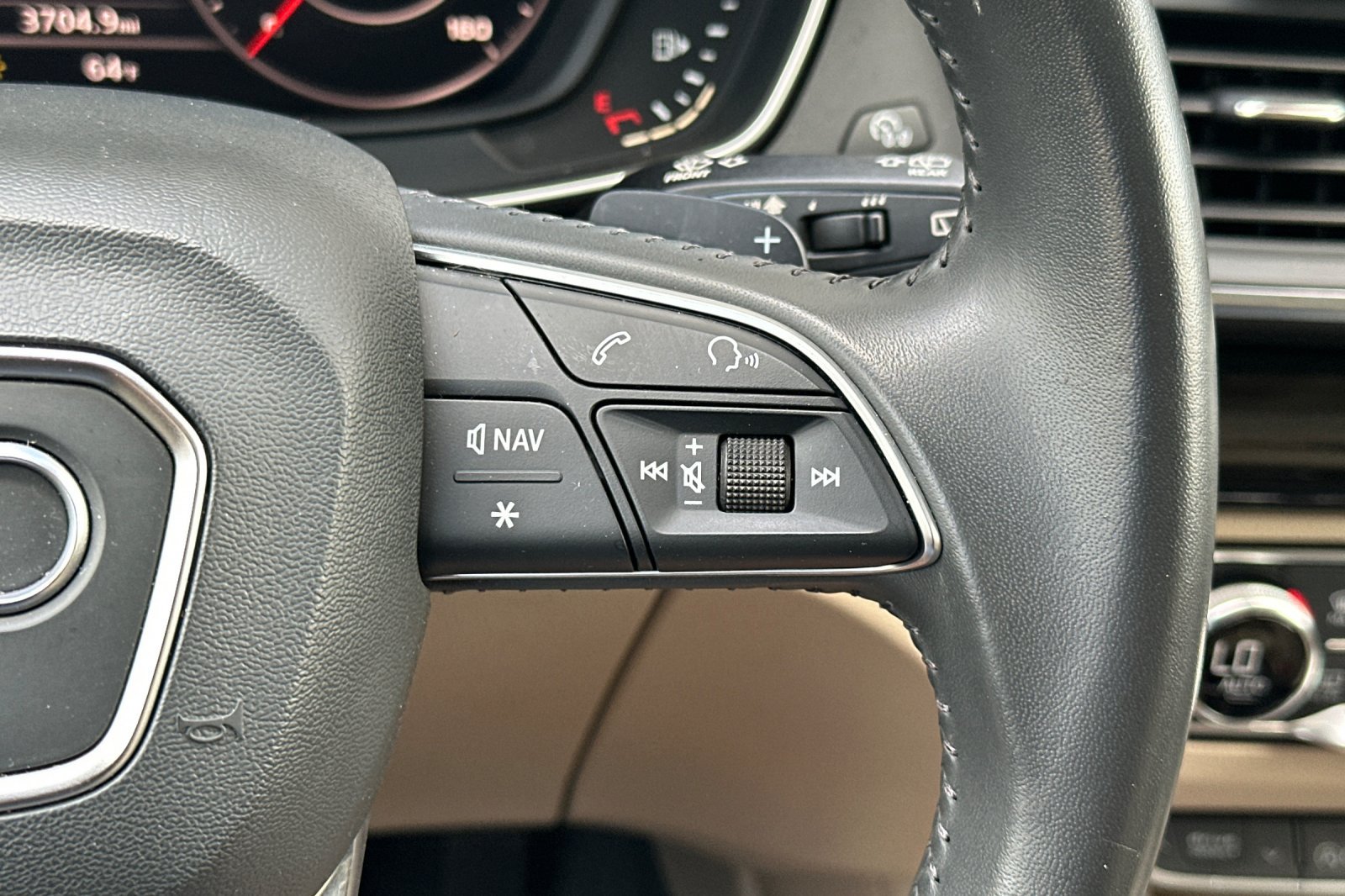 Used 2019 Audi Q5 2.0T Premium Plus AWD/4WD image 30