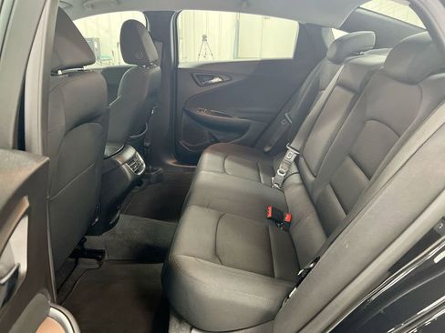 Used 2025 Chevrolet Malibu LT image 22