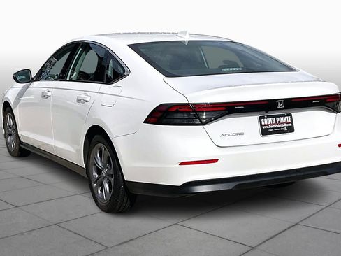 Used 2024 Honda Accord EX image 10