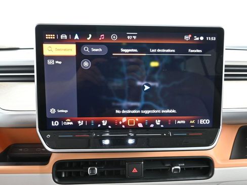 New 2025 Volkswagen ID. Buzz Pro S Plus image 21