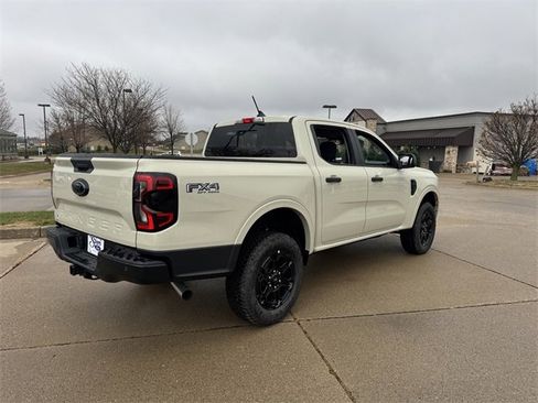 New 2025 Ford Ranger XLT w/ Equipment Group 301A High image 9