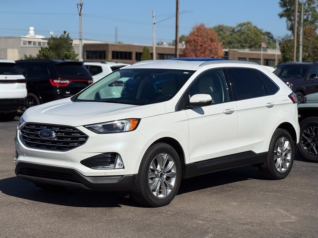 Used 2024 Ford Edge Titanium AWD/4WD image 42