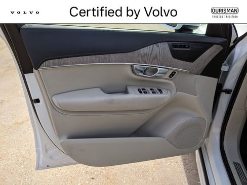Used 2024 Volvo XC90 B6 Ultimate w/ Protection Package Premier AWD/4WD image 9