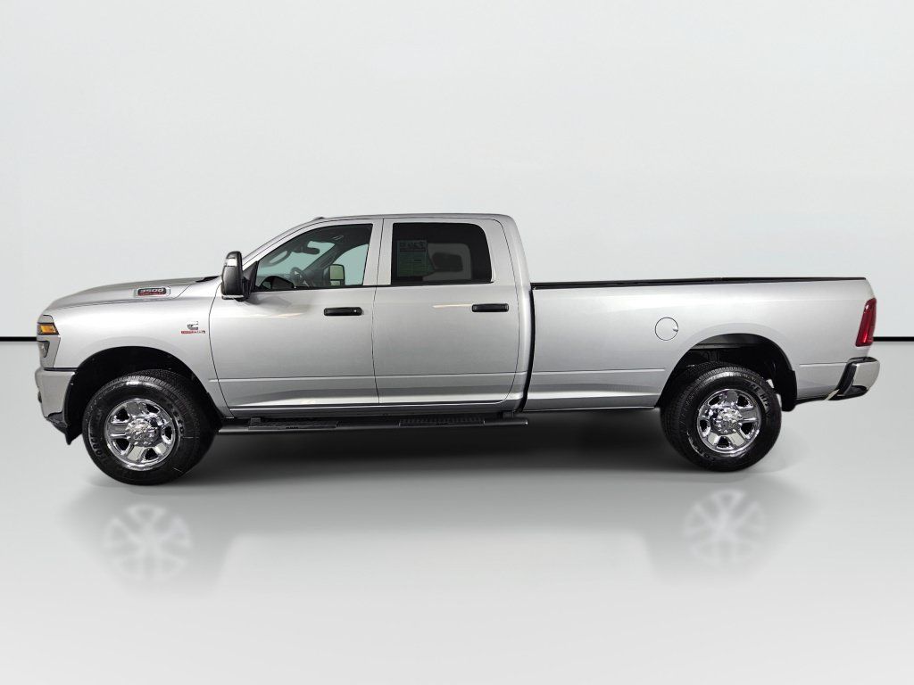 New 2026 RAM 3500 Tradesman AWD/4WD image 8