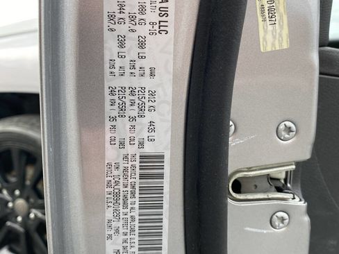 Used 2017 Jeep Compass 75th Anniversary w/ Power Value Group image 32