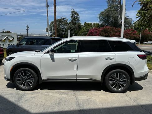 New 2027 INFINITI QX60 Luxe w/ Cargo Package FWD image 3