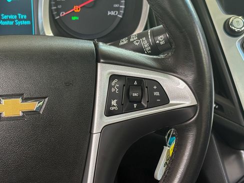 Used 2017 Chevrolet Equinox Premier w/ Enhanced Convenience Package AWD/4WD image 33