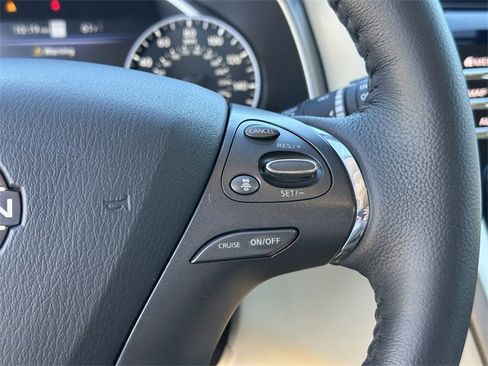 Certified 2024 Nissan Murano SL image 27