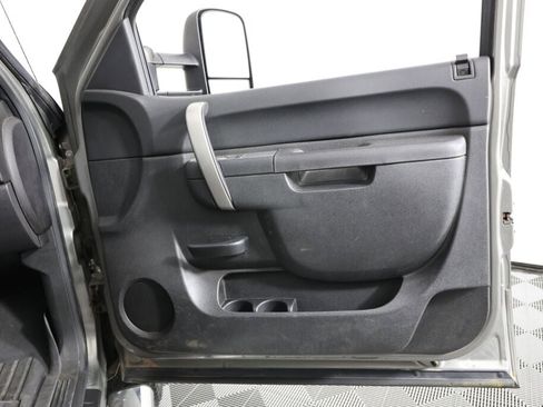 Used 2012 GMC Sierra 2500 SLE w/ SLE Preferred Package image 25