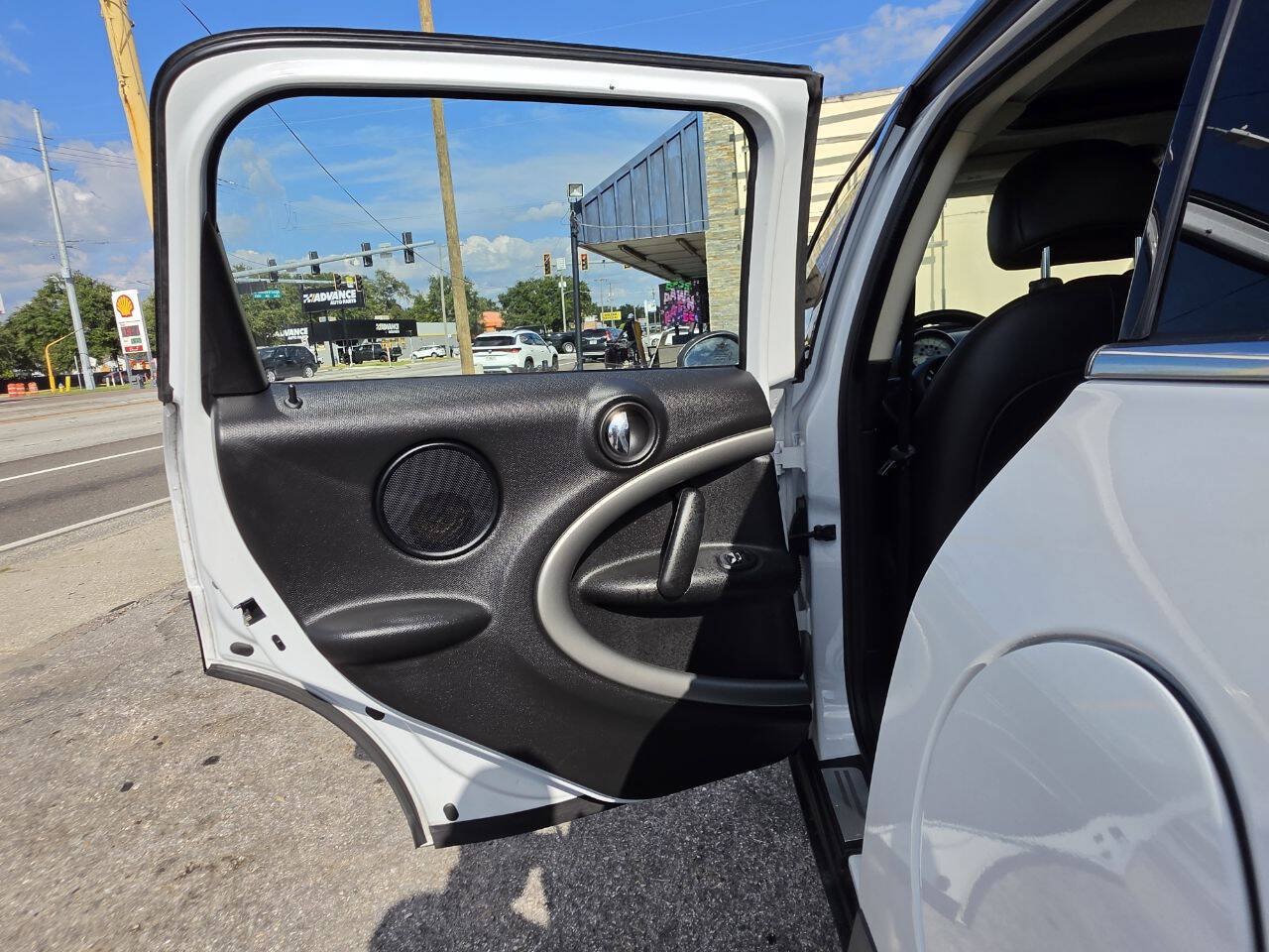 Used 2013 MINI Cooper Countryman FWD image 14