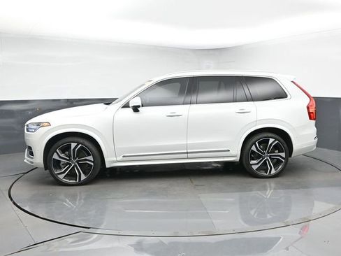 Used 2024 Volvo XC90 B6 Ultimate w/ Protection Package Premier AWD/4WD image 6