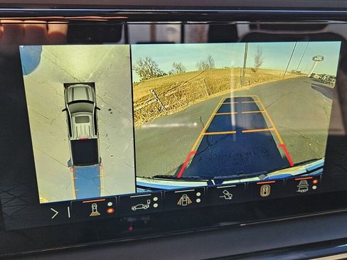 Used 2026 GMC Sierra 1500 AT4X image 19