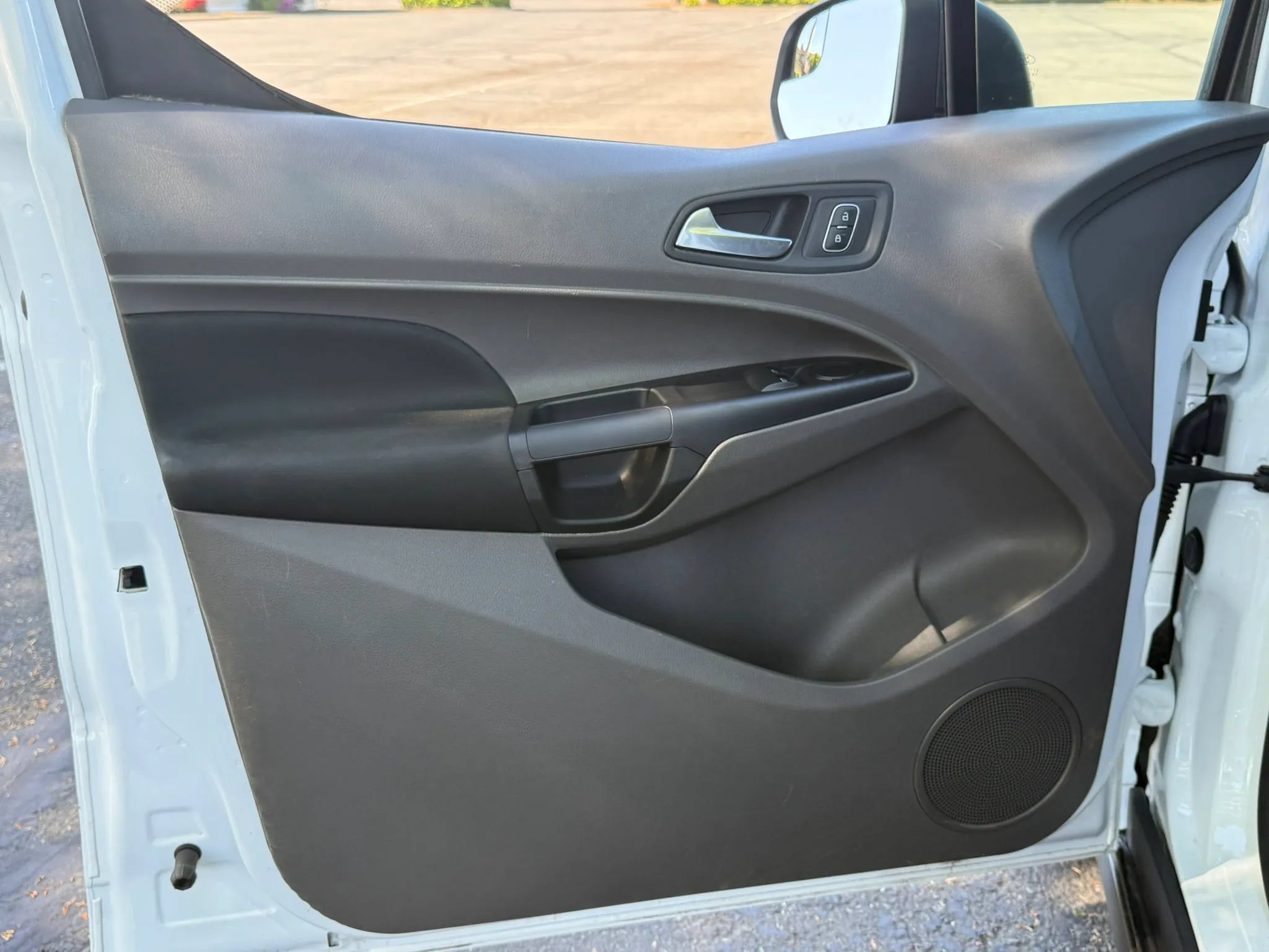 Used 2020 Ford Transit Connect XL FWD image 20